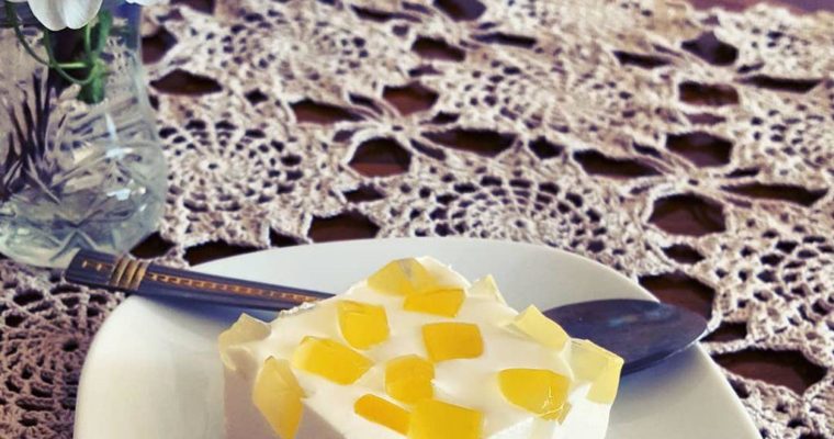 Десерт из рикотты с лимонным мармеладом